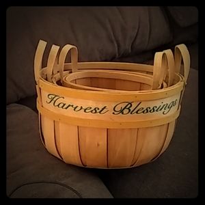 Wooden basket set